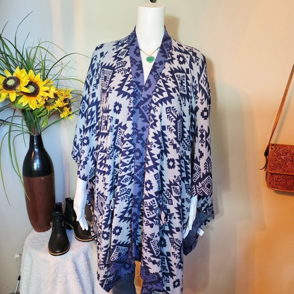 Denim & Co Geometric Blue  Patterned Soft Knit Poncho